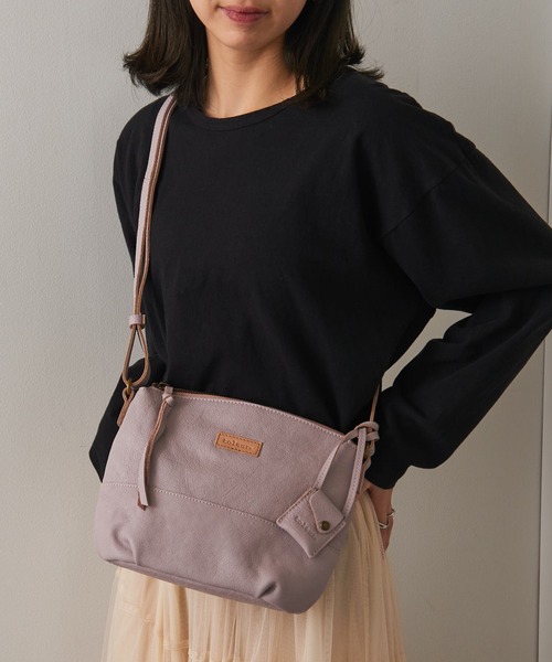 toleur（トーラ）の「【toleur】カウレザーショルダー 11966（ショルダーバッグ・レディース・ブラック/グレイッシュベージュ/キャメル/オリーブ/パープル・FREE）」の14枚目の写真