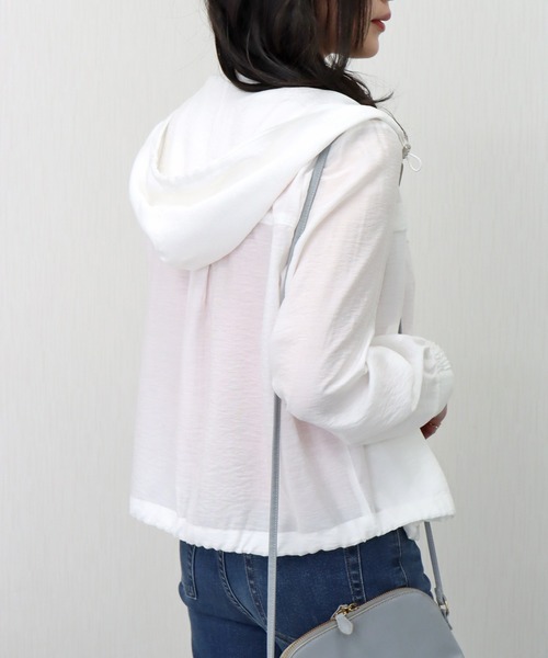 libelle more（リベル モア）の「シアーマウンテンパーカー　フード付きブルゾン（マウンテンパーカー・レディース・ブラック/ベージュ/オフホワイト/カーキ/ミント・M）」の17枚目の写真