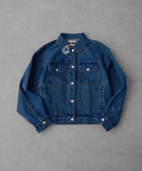 ear PAPILLONNER(イアパピヨネ)の「【PEZ(ペッツ)×ear】ピンバッジデニムジャケット(その他アウター・レディース・ブルー/ホワイト・FREE)」の10枚目の写真