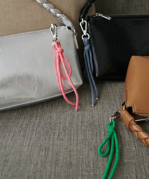 DISCOAT（ディスコート）の「メッシュハンドルミニホーボーバッグ（ショルダーバッグ・レディース・シルバー/キャメル/ブラック・FREE）」の15枚目の写真