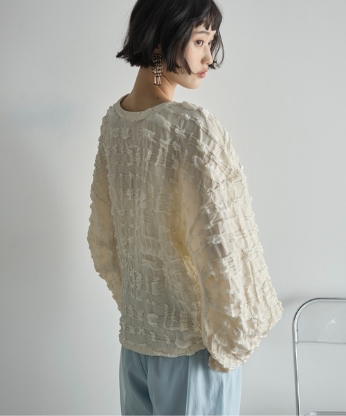 THE YOn(ザヨン)の「2WAYリップルジャガードタックスリーブWジップトップス(シャツ/ブラウス・レディース・アイボリー/ブラック・FREE)」の10枚目の写真