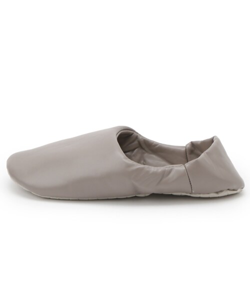 SHOO・LA・RUE（シューラルー）の「Labasポータブルスリッパ（M）（ルームシューズ/スリッパ・レディース・シルバー・00）」の3枚目の写真