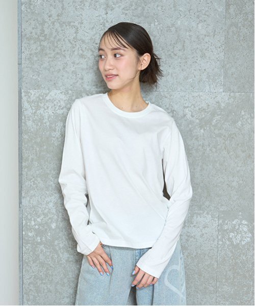 LOVETOXIC（ラブトキシック）の「【ベーシック】【GOODPRICE】【綿100％】長袖Tシャツ（Tシャツ/カットソー・キッズ・ホワイト系その他/ブラック/オフホワイト・L:160cm/LL(170cm)/S:140cm/M:150cm/130cm）」の2枚目の写真