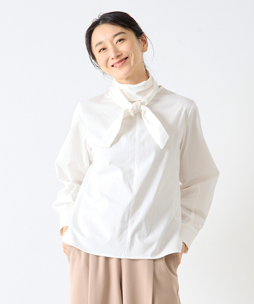 LOGEMENT DE CLAIRE（ロジュモンドクレール）の「モックネックブラウス（シャツ/ブラウス・レディース・グレー/オフホワイト/ブルー・FREE）」の2枚目の写真