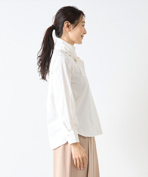 LOGEMENT DE CLAIRE（ロジュモンドクレール）の「モックネックブラウス（シャツ/ブラウス・レディース・グレー/オフホワイト/ブルー・FREE）」の6枚目の写真