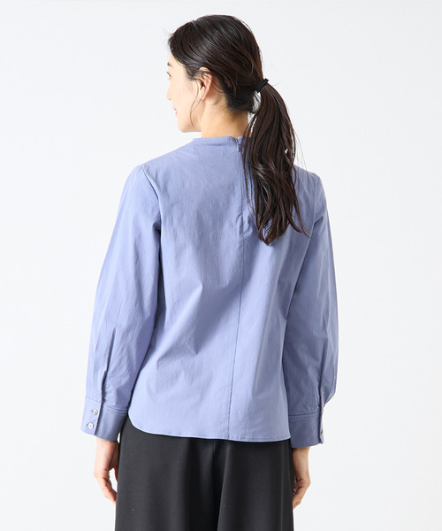 LOGEMENT DE CLAIRE（ロジュモンドクレール）の「モックネックブラウス（シャツ/ブラウス・レディース・グレー/オフホワイト/ブルー・FREE）」の13枚目の写真
