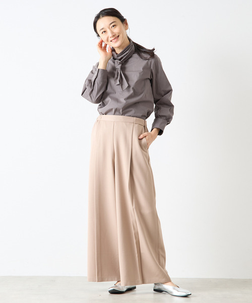 LOGEMENT DE CLAIRE（ロジュモンドクレール）の「モックネックブラウス（シャツ/ブラウス・レディース・グレー/オフホワイト/ブルー・FREE）」の22枚目の写真
