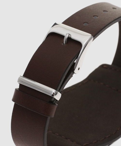 TAKAHIROMIYASHITATheSoloIst.（タカヒロミヤシタザソロイスト）の「coussin type (L) leather belt.（アナログ腕時計・メンズ・ベージュ/ブラック・ONE SIZE）」の6枚目の写真