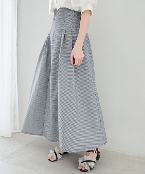 MAJESTIC LEGON(マジェスティックレゴン)の「ハイウエストバックレースアップスカート(スカート・レディース・ブラック/ホワイト系その他/ブラック系その他・SMALL/MEDIUM)」の13枚目の写真