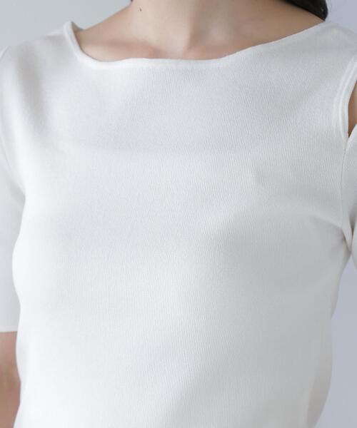 NATURAL BEAUTY BASIC(ナチュラルビューティーベーシック)の「◇ショルダースリットニット(ニット/セーター・レディース・ブラウン/ブラック/オフホワイト・FREE)」の22枚目の写真