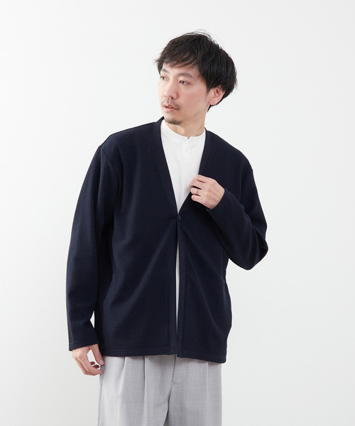 MEN'S MELROSE（メンズメルローズ）の「トロミブリスターワンボタンカーディガン（カーディガン/ボレロ・メンズ・ネイビー/ライトグレー/ブラウン・2/4/3）」の3枚目の写真