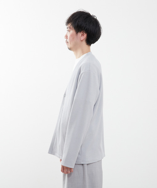 MEN'S MELROSE（メンズメルローズ）の「トロミブリスターワンボタンカーディガン（カーディガン/ボレロ・メンズ・ネイビー/ライトグレー/ブラウン・2/4/3）」の5枚目の写真