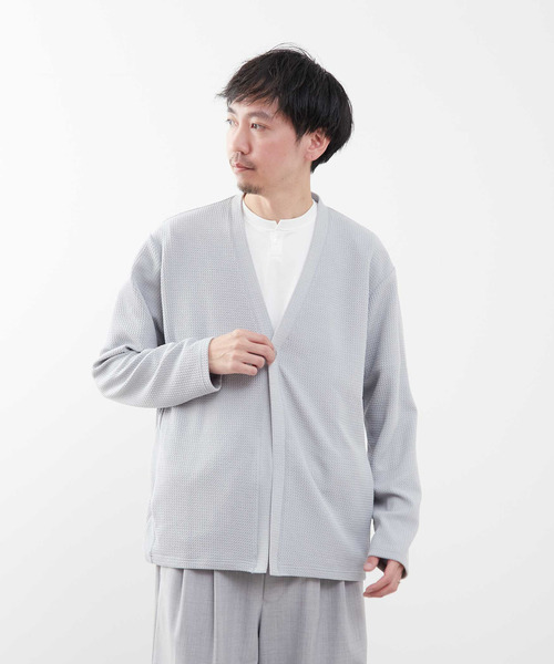 MEN'S MELROSE（メンズメルローズ）の「トロミブリスターワンボタンカーディガン（カーディガン/ボレロ・メンズ・ネイビー/ライトグレー/ブラウン・2/4/3）」の17枚目の写真