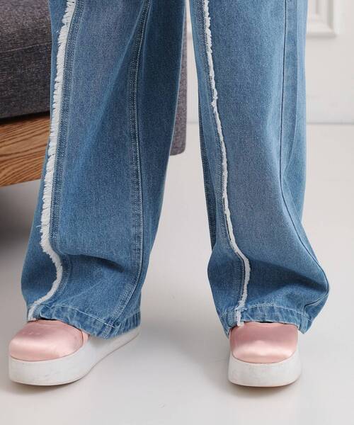 PINK-latte（ピンクラテ）の「センターフリンジデニムパンツ（その他パンツ・キッズ・ベビーピンク/ブルー系その他5/ブラック系3・13/14/15 /16）」の14枚目の写真