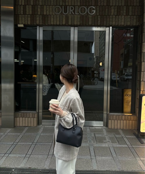 lawgy(ラウジー)の「tweed like nocollar jacket / ツイードライクノーカラージャケット(ノーカラージャケット・レディース・ホワイト/ベージュ・FREE)」の5枚目の写真