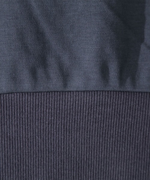 NATURAL BEAUTY BASIC(ナチュラルビューティーベーシック)の「◇サイドスリットスムーストップス(Tシャツ/カットソー・レディース・ベージュ/オフホワイト/チャコールグレー・FREE)」の22枚目の写真