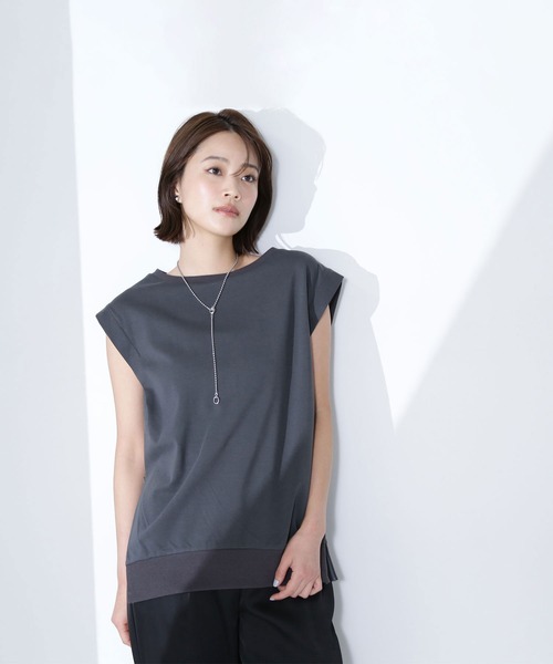 【美品】COGTHEBIGSMOKE サイドスリットウールボリュームトップス SLY（スライ）の「MOCK NECK SIDE SLIT TOPS サイド スリット