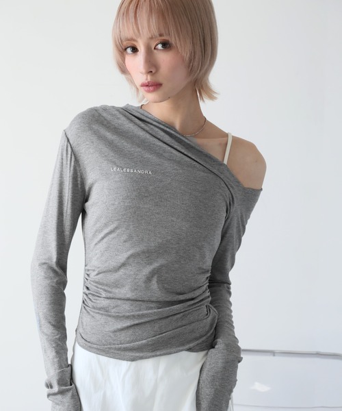 Ulysses(ユリシス)の「ワンショルダーロゴカットソー(Tシャツ/カットソー・レディース・グレー/ブラック/ホワイト・F)」の2枚目の写真