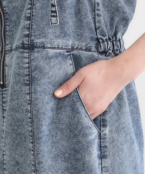 Cutie Blonde（キューティーブロンド）の「【S-LL/セットアップ可】ライトオンスデニム ZIPキャミワンピース（ワンピース・レディース・ライトブルー/ブルー・01/02/03/04）」の7枚目の写真