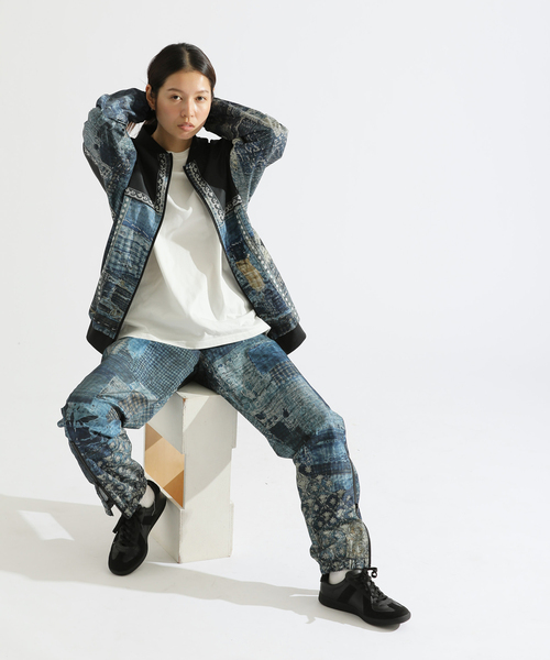 PARIS SAINT-GERMAIN(パリサンジェルマン)の「【Poggy × Paris Saint-Germain】DEAR PSG PRINTED TRACK PANT(その他パンツ・メンズ・ネイビー・MEDIUM/X-LARGE/LARGE)」の2枚目の写真