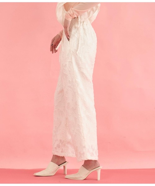 Settimissimo(セッティミッシモ)の「フリンジジャガード ウエストタック ワイド パンツ(その他パンツ・レディース・アイボリー/ブラック・FREE)」の4枚目の写真