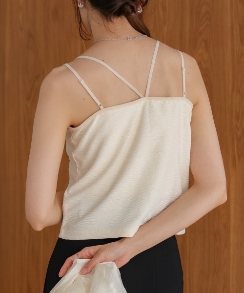 Bab（バブ）の「【S・Mサイズ展開】カップ付キショート丈ジャガードキャミソール（キャミソール・レディース・アイボリー/ブラウン/ブラック・MEDIUM/SMALL）」の14枚目の写真