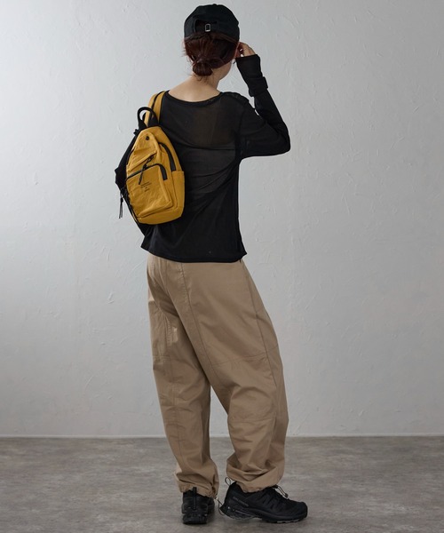 &MARKS(アンドマークス)の「N3【2WAY】ナイロンミニリュック(バックパック/リュック・レディース・ブラック/カーキ/ライトブルー/チャコールグレー/イエロー・FREE)」の8枚目の写真