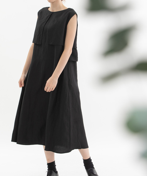 nop de nod(ノップドゥノッド)の「リネンレーヨンラッフル2wayノースリーブワンピース(ワンピース・レディース・ブラック/スミクロ/ネイビー・M)」の1枚目の写真