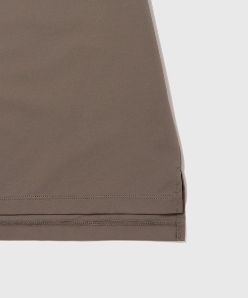 ADAM ET ROPE'（アダムエロペ）の「《UVカット/撥水》ベーシック ポロシャツ / ONOFF兼用（ポロシャツ・メンズ・ブラック/ネイビー/グレー・M/L）」の5枚目の写真