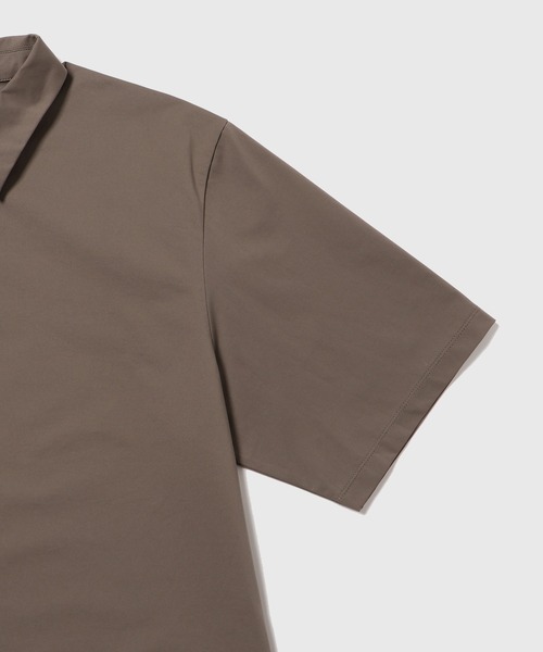 ADAM ET ROPE'（アダムエロペ）の「《UVカット/撥水》ベーシック ポロシャツ / ONOFF兼用（ポロシャツ・メンズ・ブラック/ネイビー/グレー・M/L）」の6枚目の写真