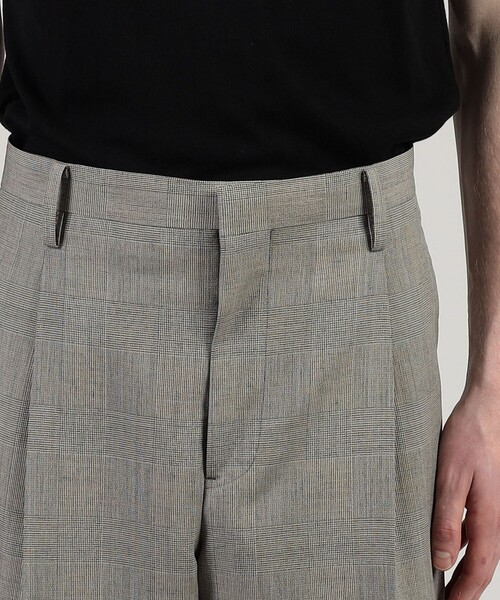 TOMORROWLAND （トゥモローランド）の「ウールシルク 1プリーツ テーパードスラックス（スラックス・メンズ・ネイビー/グレー系その他・44/46/48/50）」の7枚目の写真