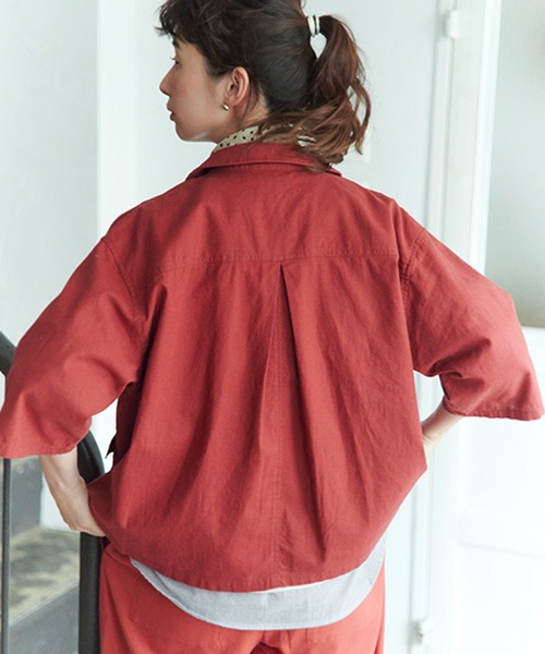 studio CLIP（スタディオクリップ）の「コットンリネンハーフスリーブワークシャツジャケット（テーラードジャケット・レディース・モカ/ライトグレー/レッド/ネイビー・FREE）」の17枚目の写真