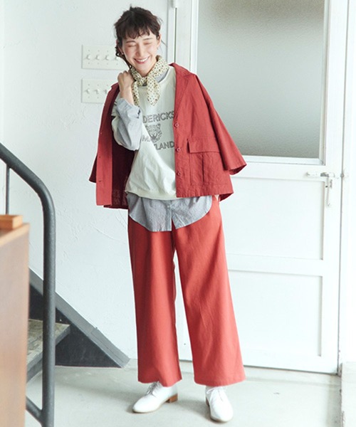 studio CLIP（スタディオクリップ）の「コットンリネンハーフスリーブワークシャツジャケット（テーラードジャケット・レディース・モカ/ライトグレー/レッド/ネイビー・FREE）」の16枚目の写真