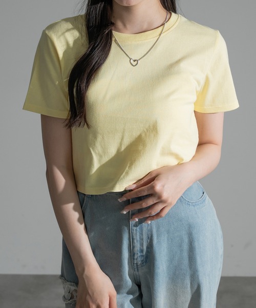apres jour mignon(アプレジュールミニョン)の「クロップド丈Tシャツ【ZOZOTOWN限定アイテム】(Tシャツ/カットソー・レディース・ブルー系その他/グレー系その他/ピンク系その他/オフホワイト/ブラック/ライトブルー/ライトイエロー・フリー/X-LARGE)」の6枚目の写真