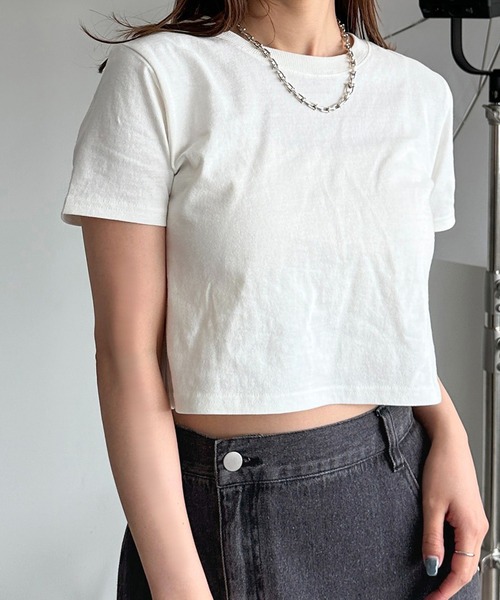apres jour mignon(アプレジュールミニョン)の「クロップド丈Tシャツ【ZOZOTOWN限定アイテム】(Tシャツ/カットソー・レディース・ブルー系その他/グレー系その他/ピンク系その他/オフホワイト/ブラック/ライトブルー/ライトイエロー・フリー/X-LARGE)」の1枚目の写真