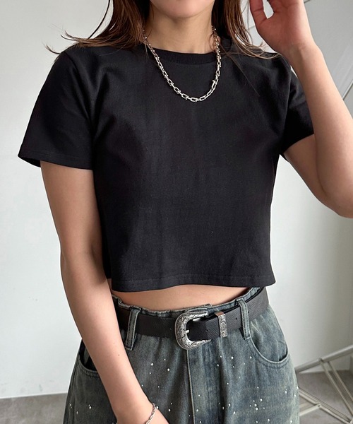 apres jour mignon(アプレジュールミニョン)の「クロップド丈Tシャツ【ZOZOTOWN限定アイテム】(Tシャツ/カットソー・レディース・ブルー系その他/グレー系その他/ピンク系その他/オフホワイト/ブラック/ライトブルー/ライトイエロー・フリー/X-LARGE)」の2枚目の写真