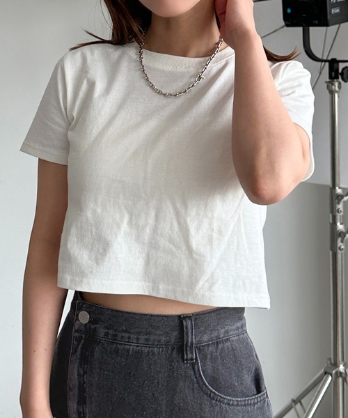 apres jour mignon(アプレジュールミニョン)の「クロップド丈Tシャツ【ZOZOTOWN限定アイテム】(Tシャツ/カットソー・レディース・ブルー系その他/グレー系その他/ピンク系その他/オフホワイト/ブラック/ライトブルー/ライトイエロー・フリー/X-LARGE)」の14枚目の写真