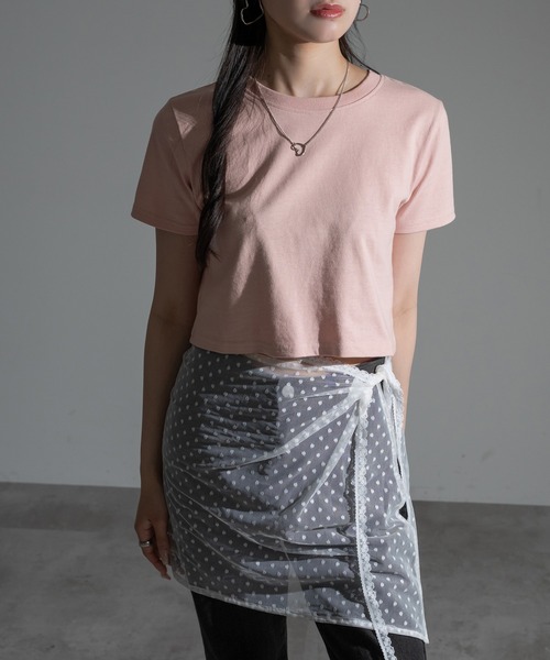 apres jour mignon(アプレジュールミニョン)の「クロップド丈Tシャツ【ZOZOTOWN限定アイテム】(Tシャツ/カットソー・レディース・ブルー系その他/グレー系その他/ピンク系その他/オフホワイト/ブラック/ライトブルー/ライトイエロー・フリー/X-LARGE)」の8枚目の写真