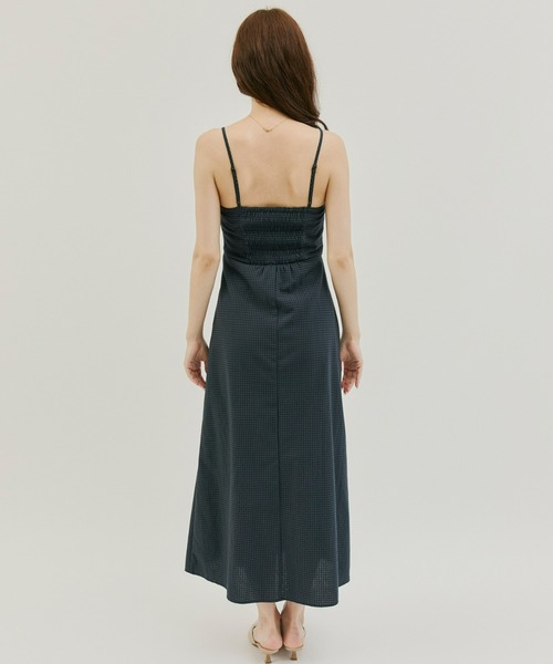 Olu.(オルドット)の「レースアップキャミソールワンピース(ワンピース・レディース・グレー系その他/ブラック×ベージュ・0/1)」の21枚目の写真