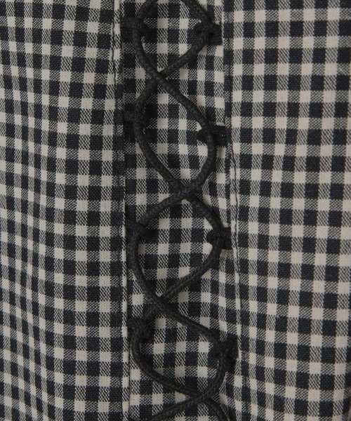 Olu.(オルドット)の「レースアップキャミソールワンピース(ワンピース・レディース・グレー系その他/ブラック×ベージュ・0/1)」の9枚目の写真