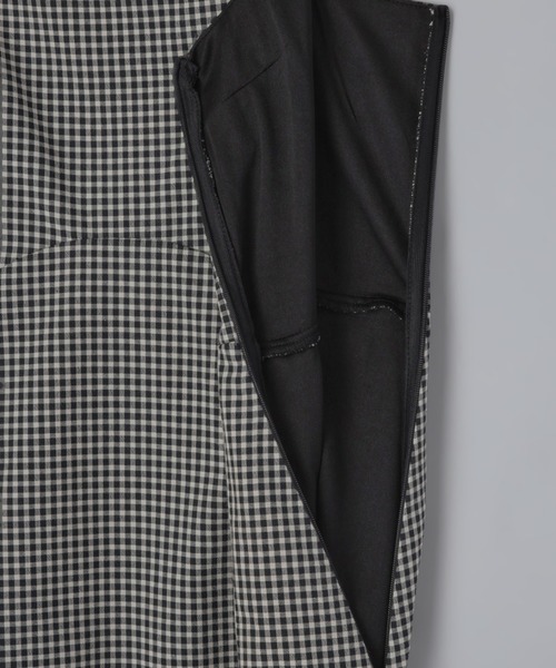 Olu.(オルドット)の「レースアップキャミソールワンピース(ワンピース・レディース・グレー系その他/ブラック×ベージュ・0/1)」の12枚目の写真