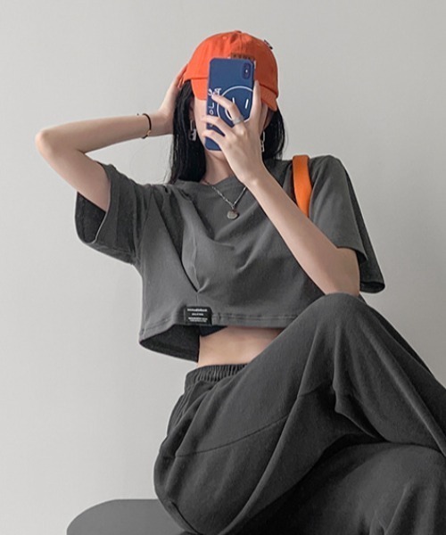 SHEPP(シープ)の「ワイドショートピスネーム半袖トップス(Tシャツ/カットソー・レディース・ブルー/ブラック/ホワイト/チャコール・F)」の7枚目の写真