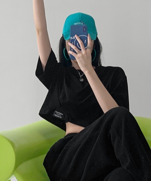 SHEPP(シープ)の「ワイドショートピスネーム半袖トップス(Tシャツ/カットソー・レディース・ブルー/ブラック/ホワイト/チャコール・F)」の9枚目の写真