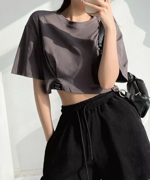 SHEPP(シープ)の「ワイドショートピスネーム半袖トップス(Tシャツ/カットソー・レディース・ブルー/ブラック/ホワイト/チャコール・F)」の15枚目の写真