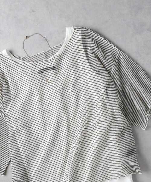 Right-on(ライトオン)の「HONEYSUCKLE ROSE(ハニーサックルローズ)【レディース】シアーボーダー半袖Tシャツ(その他トップス・レディース・ベージュ/ブラック・L/M)」の3枚目の写真