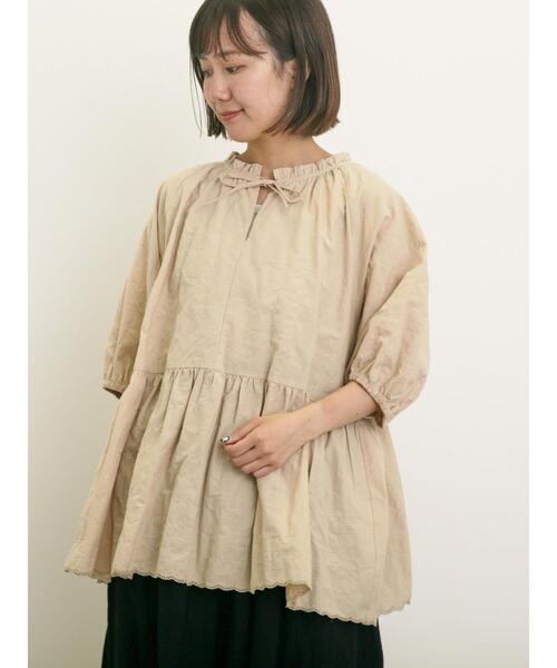 Samansa Mos2(サマンサ モスモス)の「裾刺繍前後2WAYスキッパーチュニック(シャツ/ブラウス・レディース・イエロー/ベージュ/ブラック/オフホワイト/ブルー・F)」の11枚目の写真