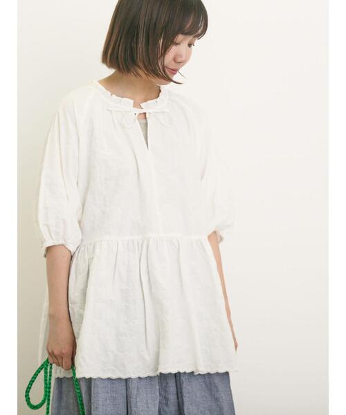 Samansa Mos2(サマンサ モスモス)の「裾刺繍前後2WAYスキッパーチュニック(シャツ/ブラウス・レディース・イエロー/ベージュ/ブラック/オフホワイト/ブルー・F)」の15枚目の写真