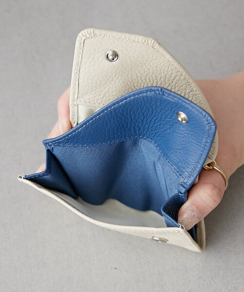 BIRTHDAY BAR（バースデイバー）の「【onoff//　オノフ】本革名刺入れ（名刺入れ・レディース・オリーブ/アイボリー/ブラック/キャメル/ベージュ/ブラック系その他/グレー・0）」の22枚目の写真