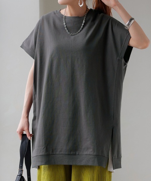 HUG.U(ハグユー)の「さらっと綿100% チュニックTシャツ(Tシャツ/カットソー・レディース・ホワイト/ダークグレー/アッシュブラウン/スモークピンク・FREE)」の13枚目の写真