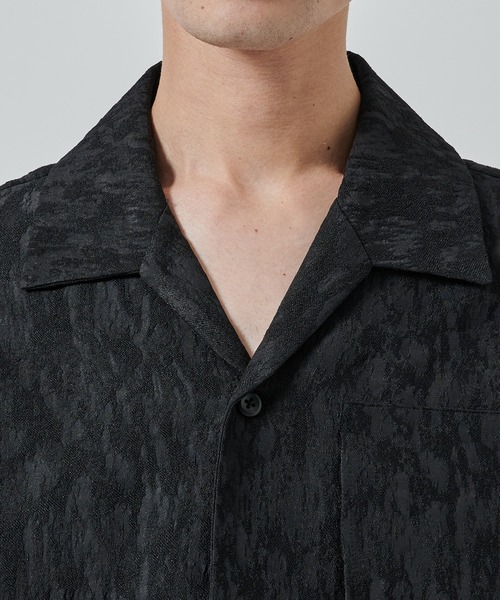 STUDIOUS(ステュディオス)の「【STUDIOUS】JACQUARD SHIRTS S.S(シャツ/ブラウス・メンズ・ライトベージュ/ブラック・1/2)」の7枚目の写真